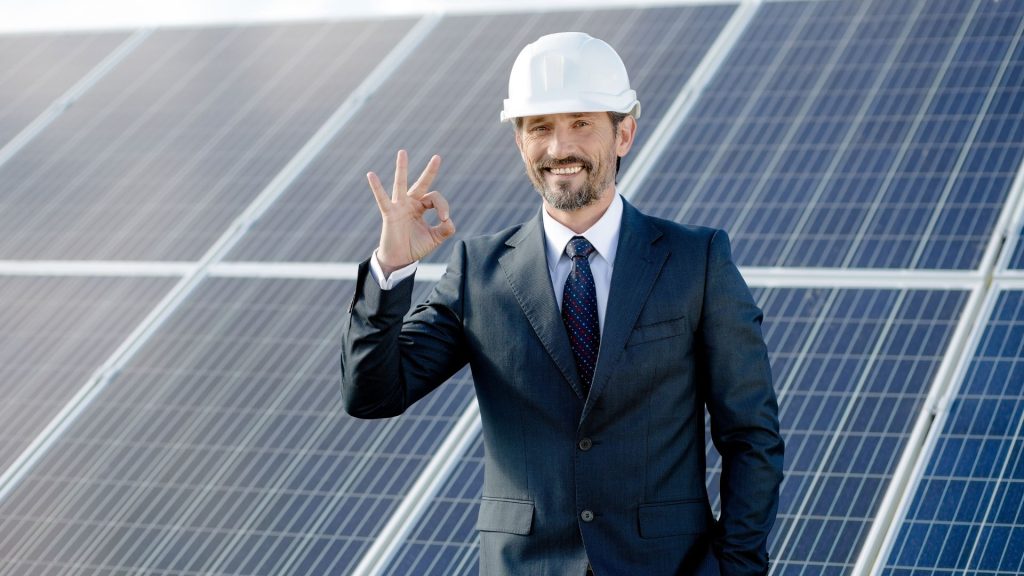 customer-reviews-and-feedbacks-on-solaredge-vs-enphase-solar-systems